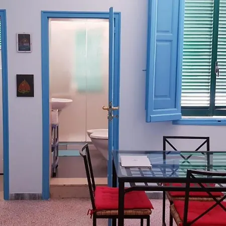 Via Cappuccini Апартаменты *